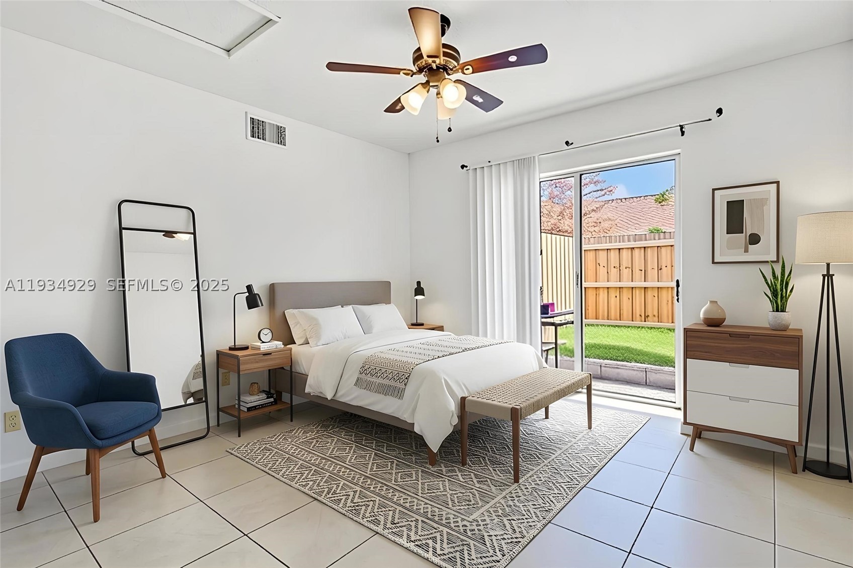 MOULTRIE LAKES - Residential Income