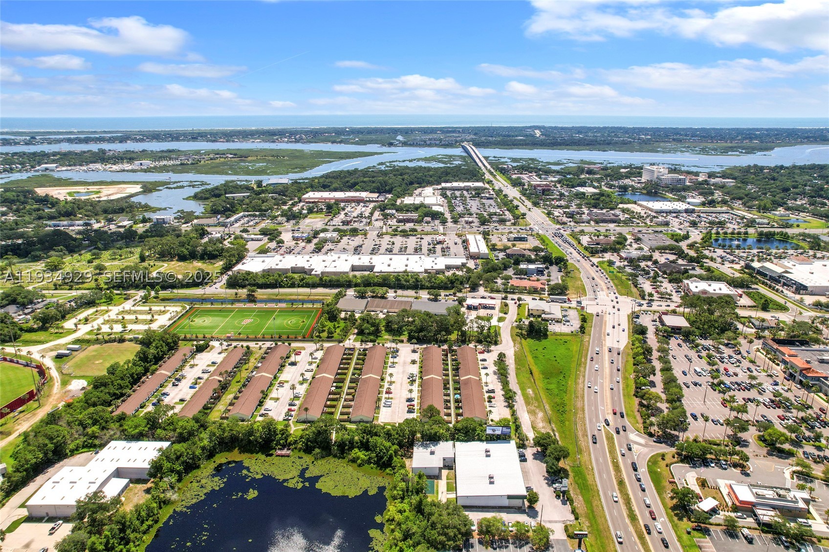 MOULTRIE LAKES - Residential Income