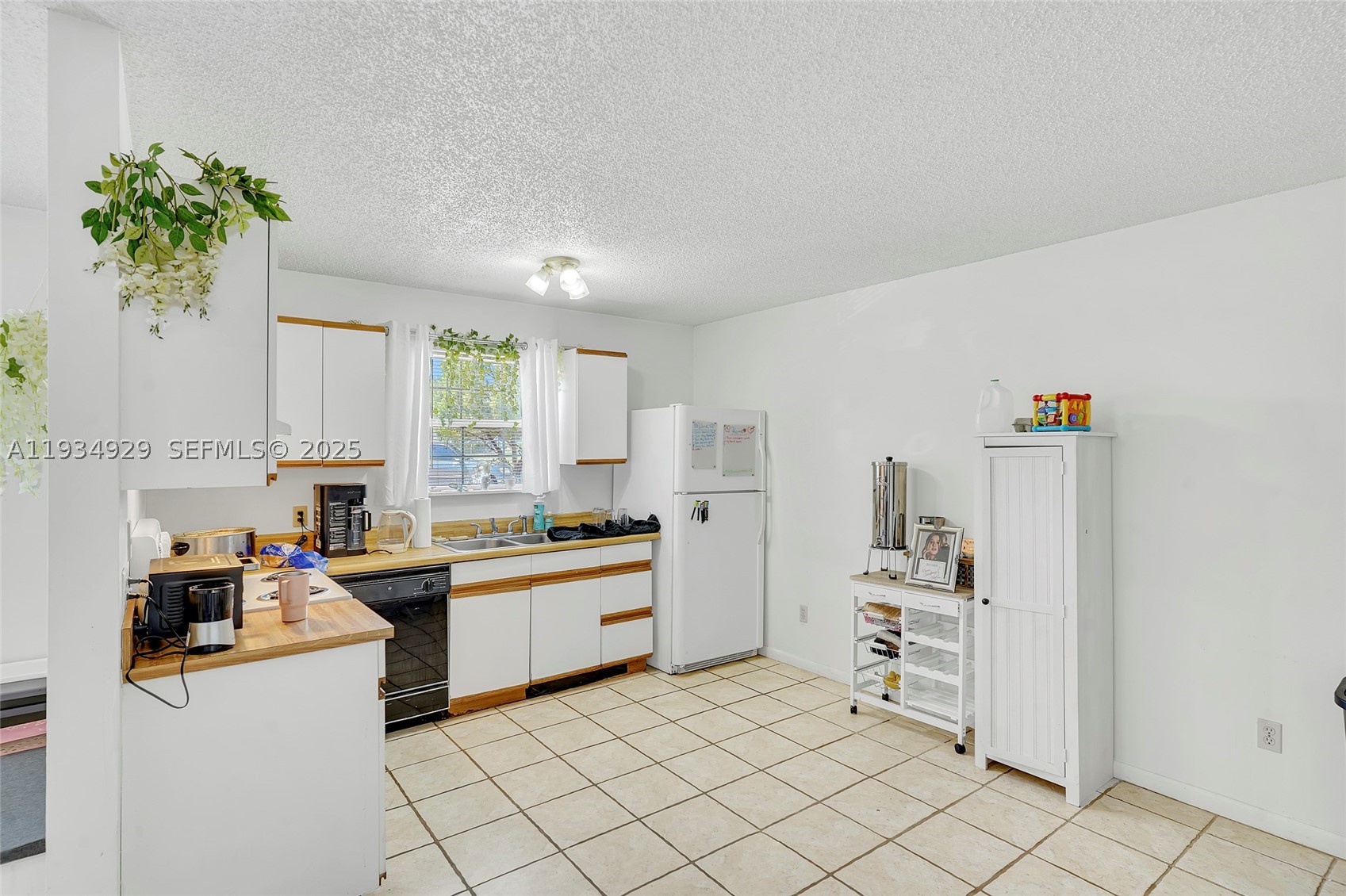 MOULTRIE LAKES - Residential Income