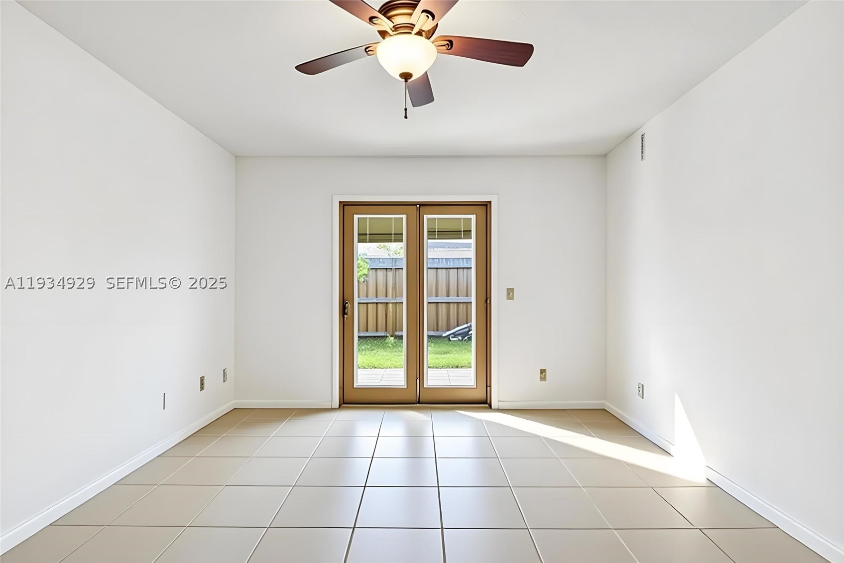 MOULTRIE LAKES - Residential Income