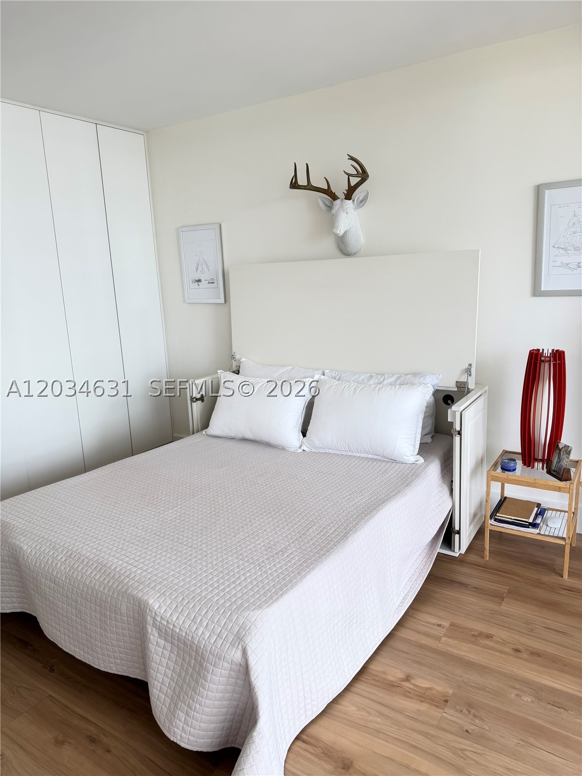 BRICKELL PLACE PHASE II C - Residential Lease