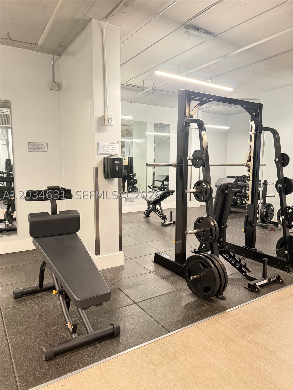 BRICKELL PLACE PHASE II C - Residential Lease