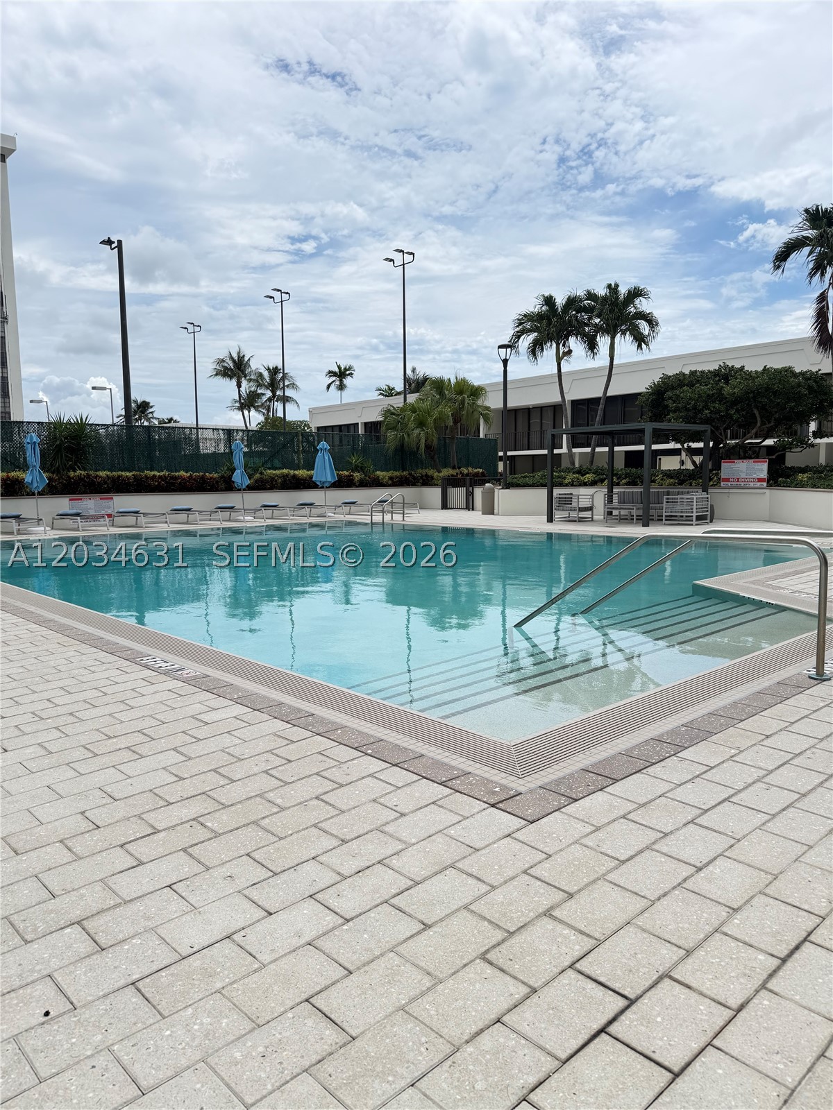 BRICKELL PLACE PHASE II C - Residential Lease