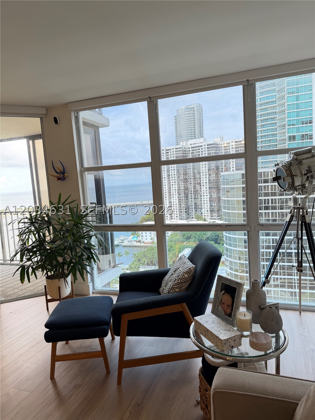 BRICKELL PLACE PHASE II C - Residential Lease