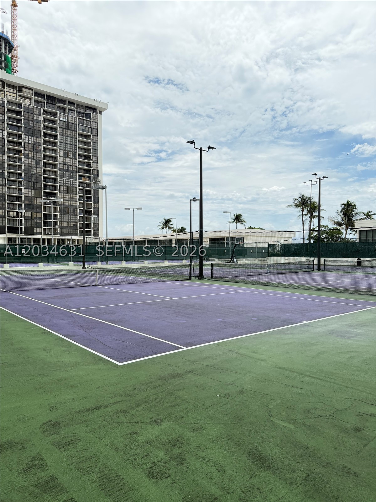 BRICKELL PLACE PHASE II C - Residential Lease