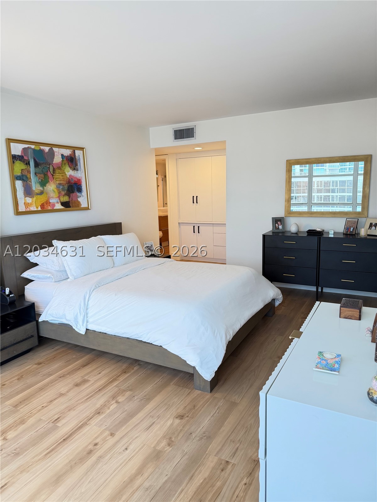 BRICKELL PLACE PHASE II C - Residential Lease