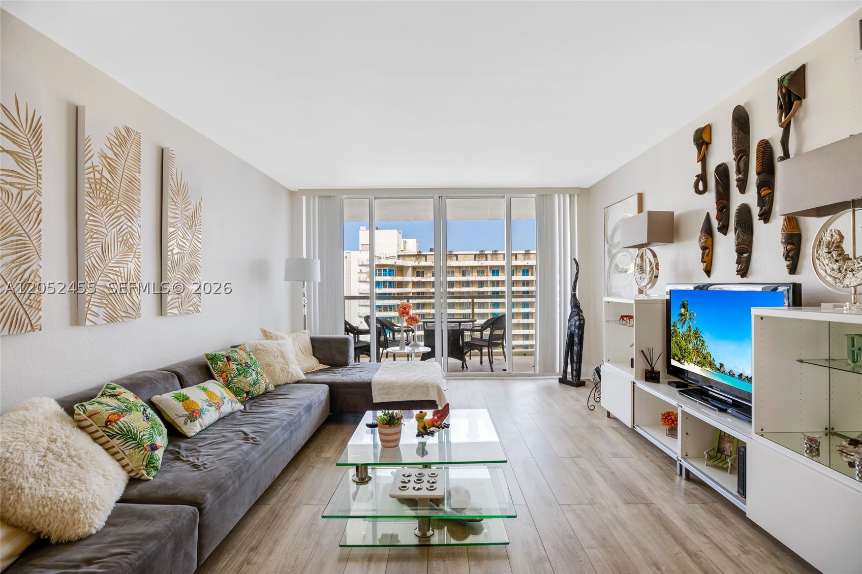 5600 CONDO - Residential Lease
