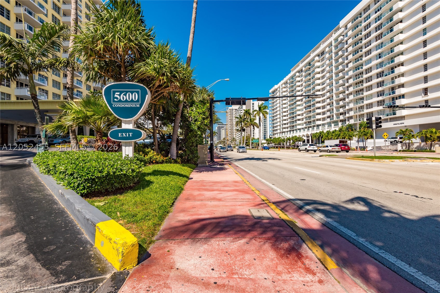 5600 CONDO - Residential Lease