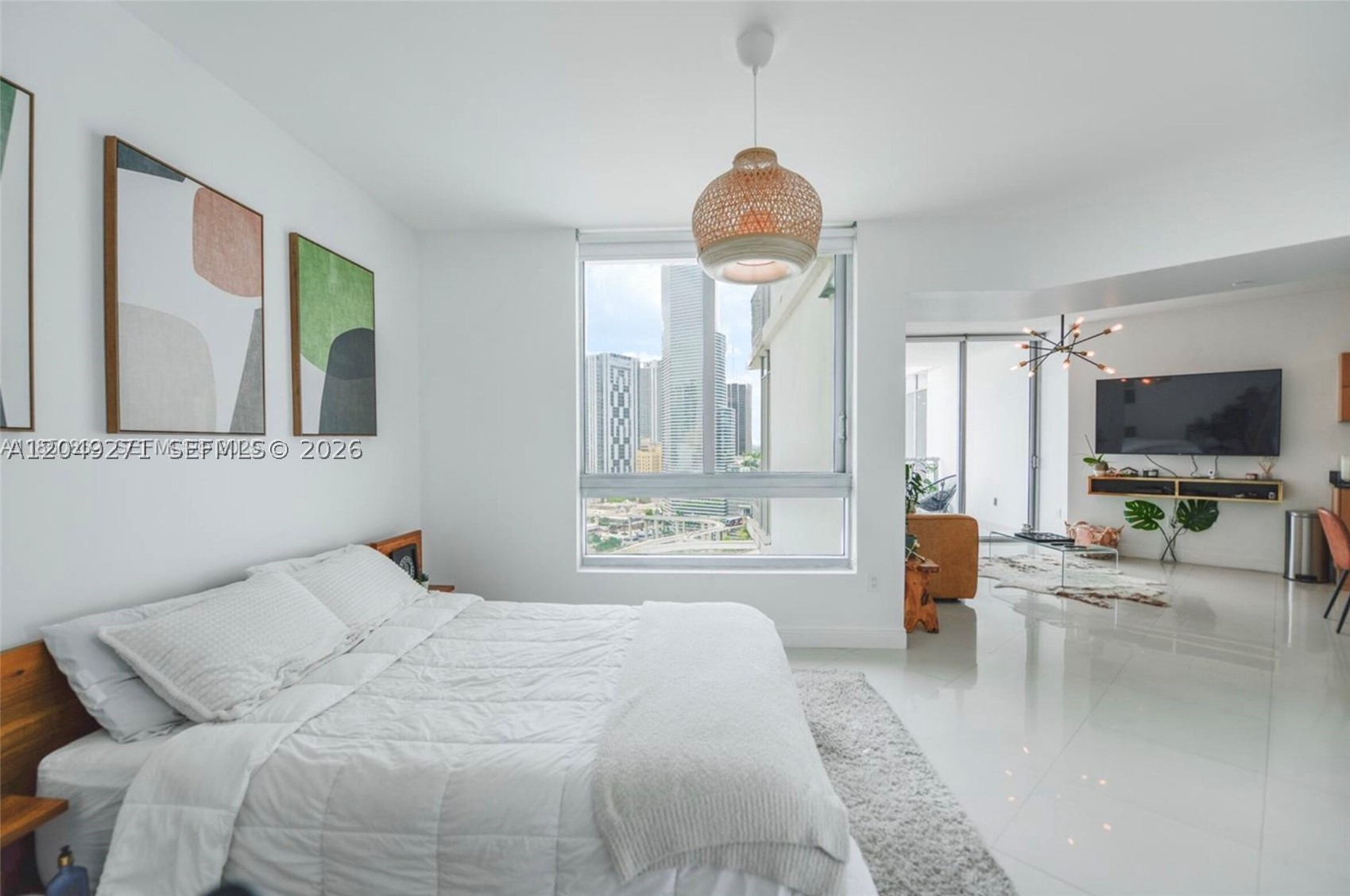 WIND CONDO - Residential Lease