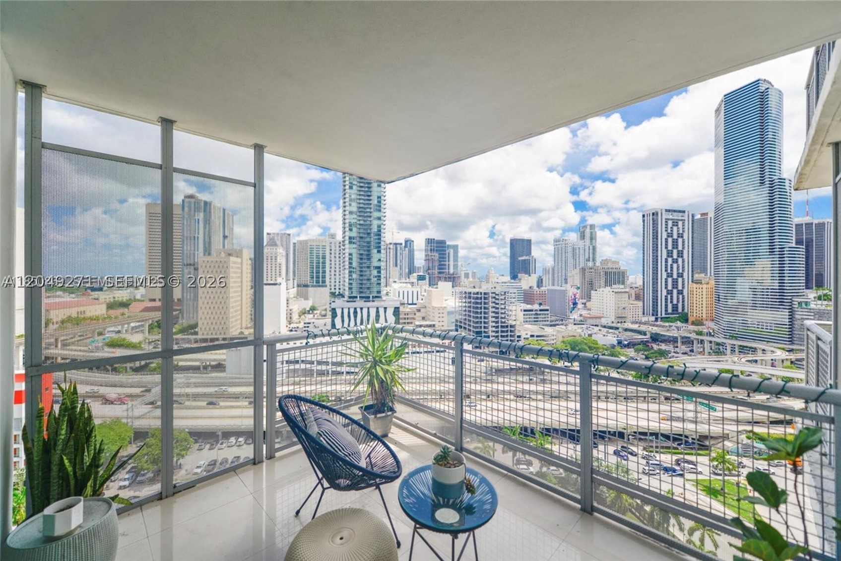 WIND CONDO - Residential Lease