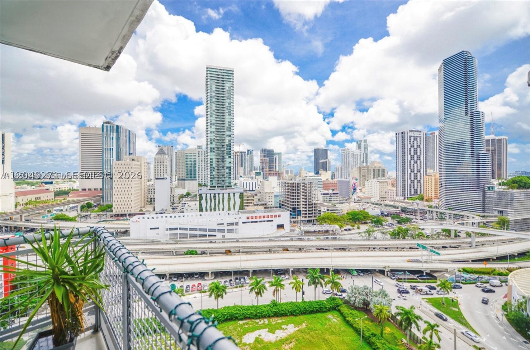 WIND CONDO - Residential Lease