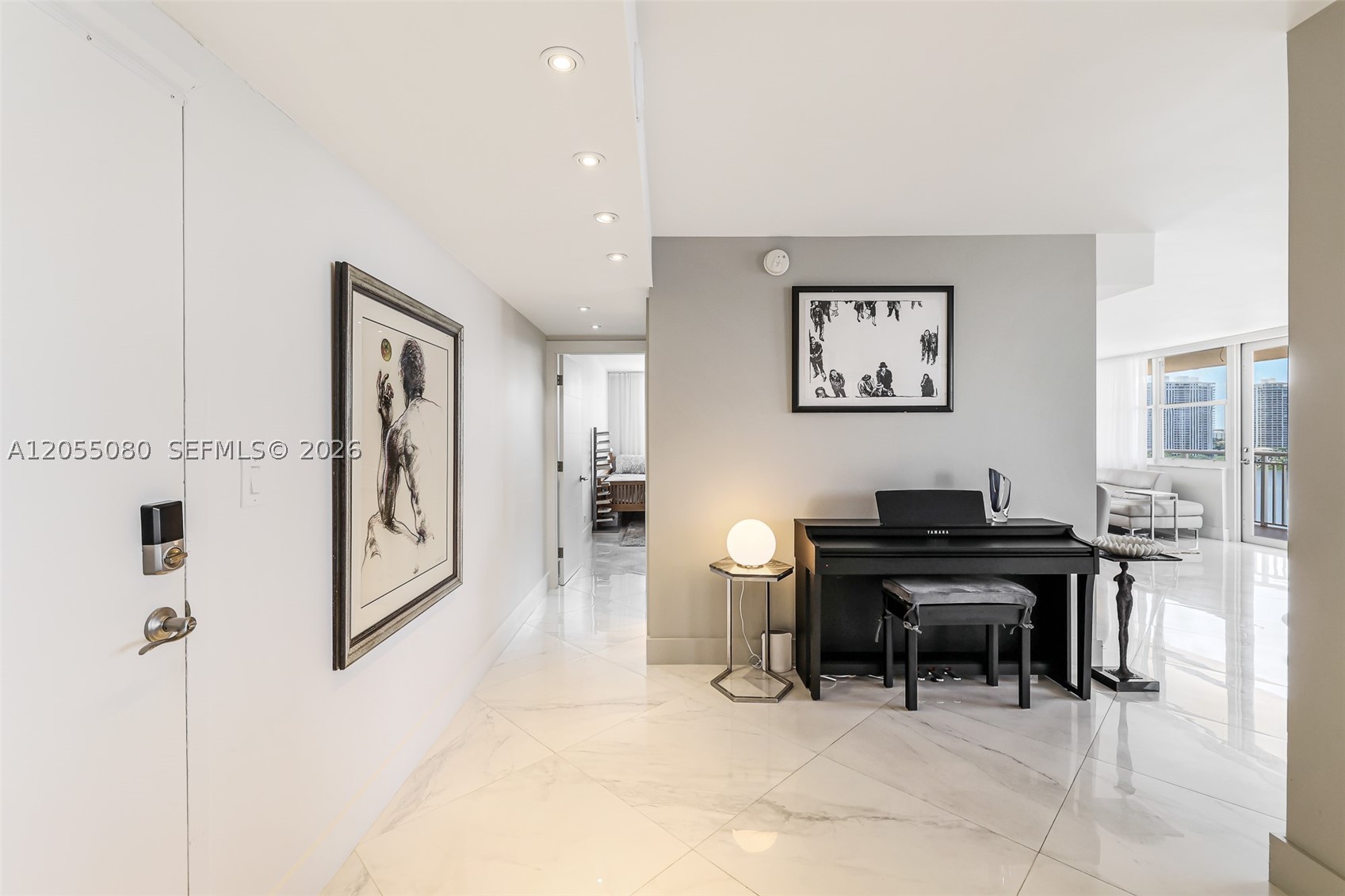 WINSTON TOWERS 200 CONDO - Residential