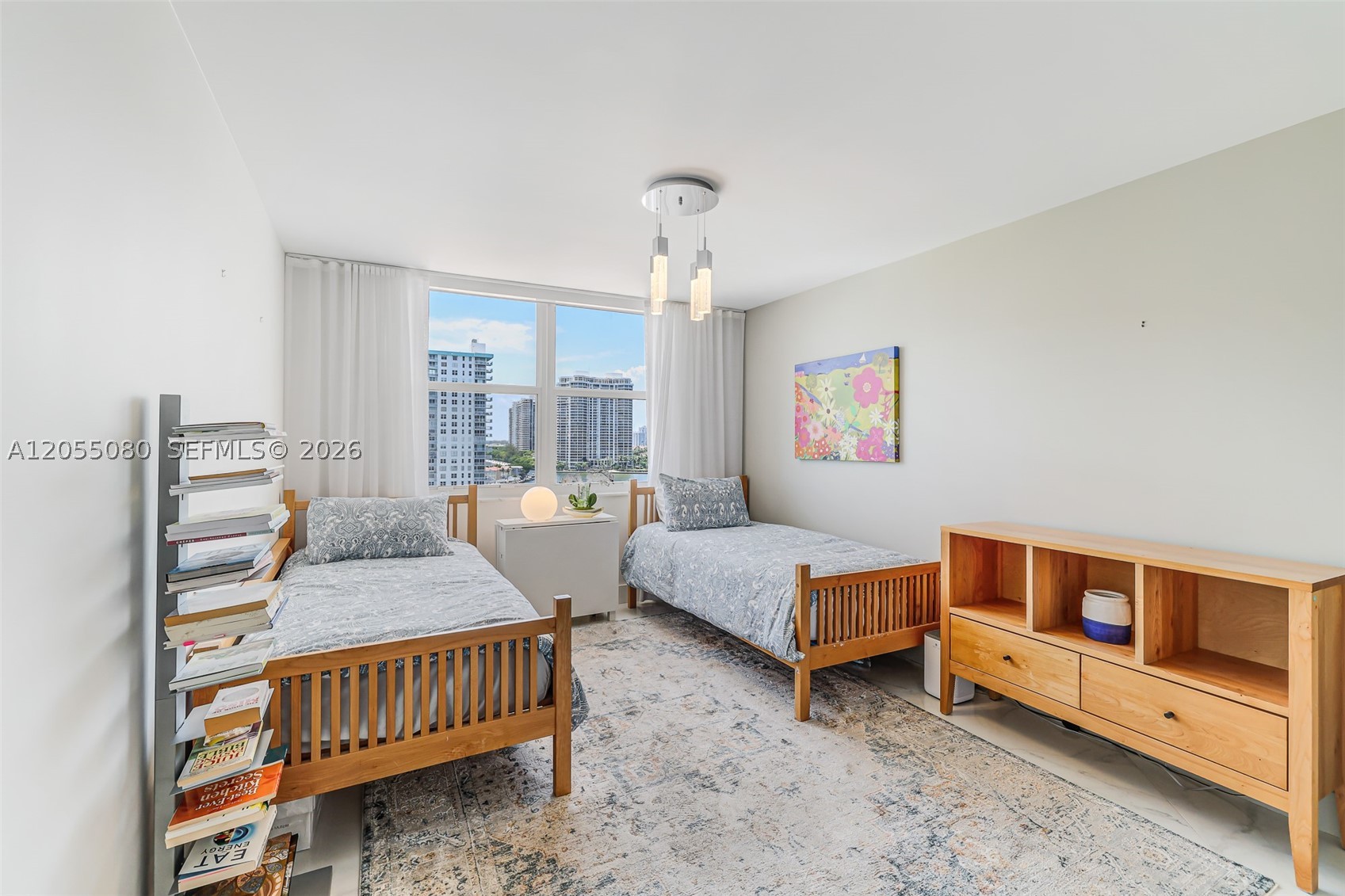 WINSTON TOWERS 200 CONDO - Residential