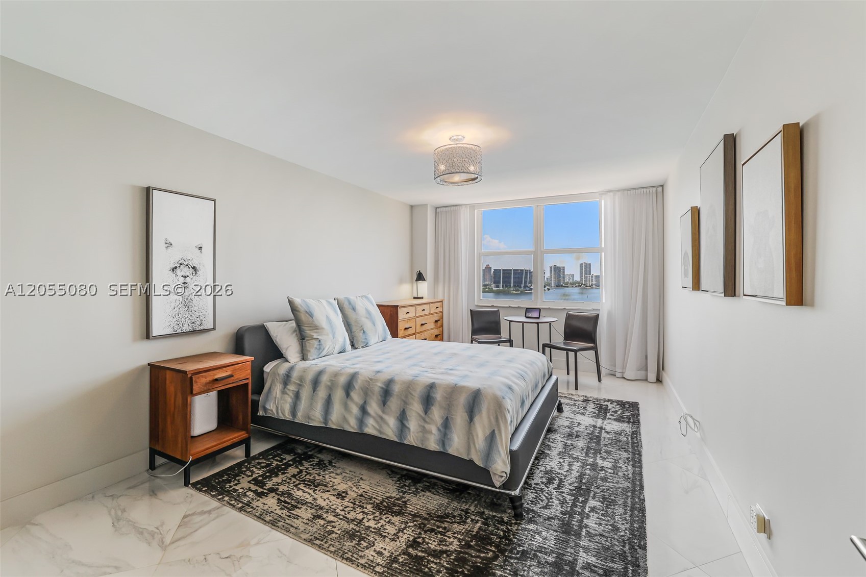 WINSTON TOWERS 200 CONDO - Residential
