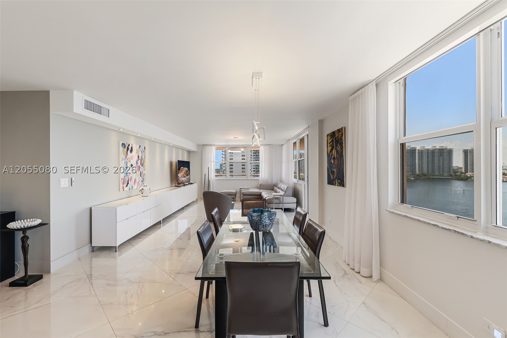 WINSTON TOWERS 200 CONDO - Residential