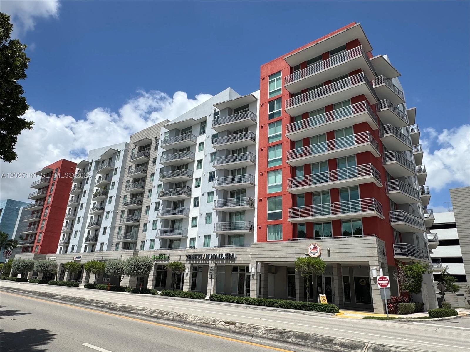 BEST DEAL IN THE BUILDING! Don’t miss this exceptional opportunity to own one of the best-value residences currently available at Midtown Doral. This spacious 1-bedroom, 1.5-bath condo offers 686 sq. ft. of comfortable living space with a smart and functional layout, perfect for everyday living or entertaining. The residence features a modern open European-style kitchen with Bosch appliances, floor-to-ceiling European cabinetry, a convenient center island, porcelain floors throughout, and a large east-facing balcony with open views ABOVE the parking structure.
Ideally located just steps from the community clubhouse, residents enjoy resort-style amenities including a large pool, sauna, amazing gym, steam room, Pilates studio, spinning room, ballroom, private rooms, spa, bar, and more. Conveniently situated near top schools and only 5-min walk to major grocery stores, shops, restaurants, banks and pharmacy stores. Easy access to main roads and major highways. Unit includes one assigned parking space. Schedule your showing before it’s gone!