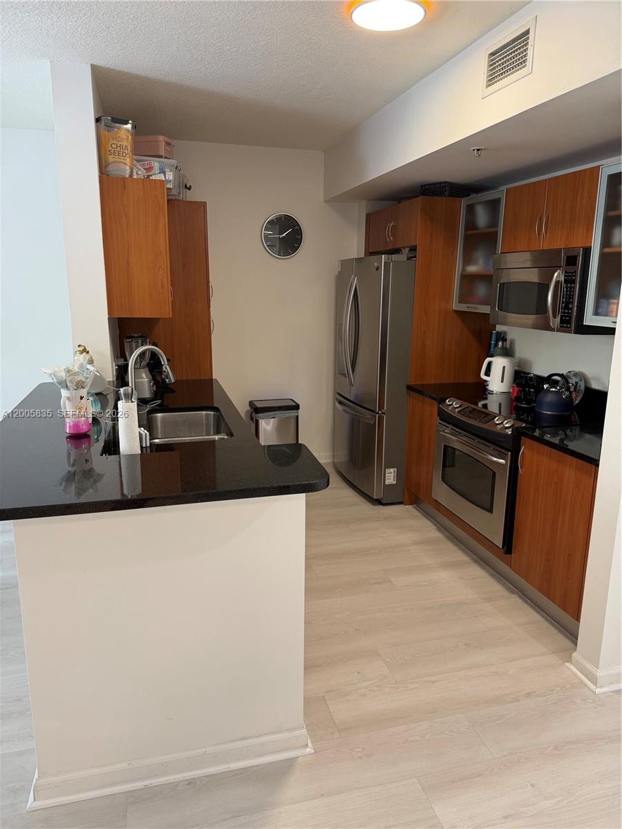 VENTURE AT AVENTURA EAST - Residential