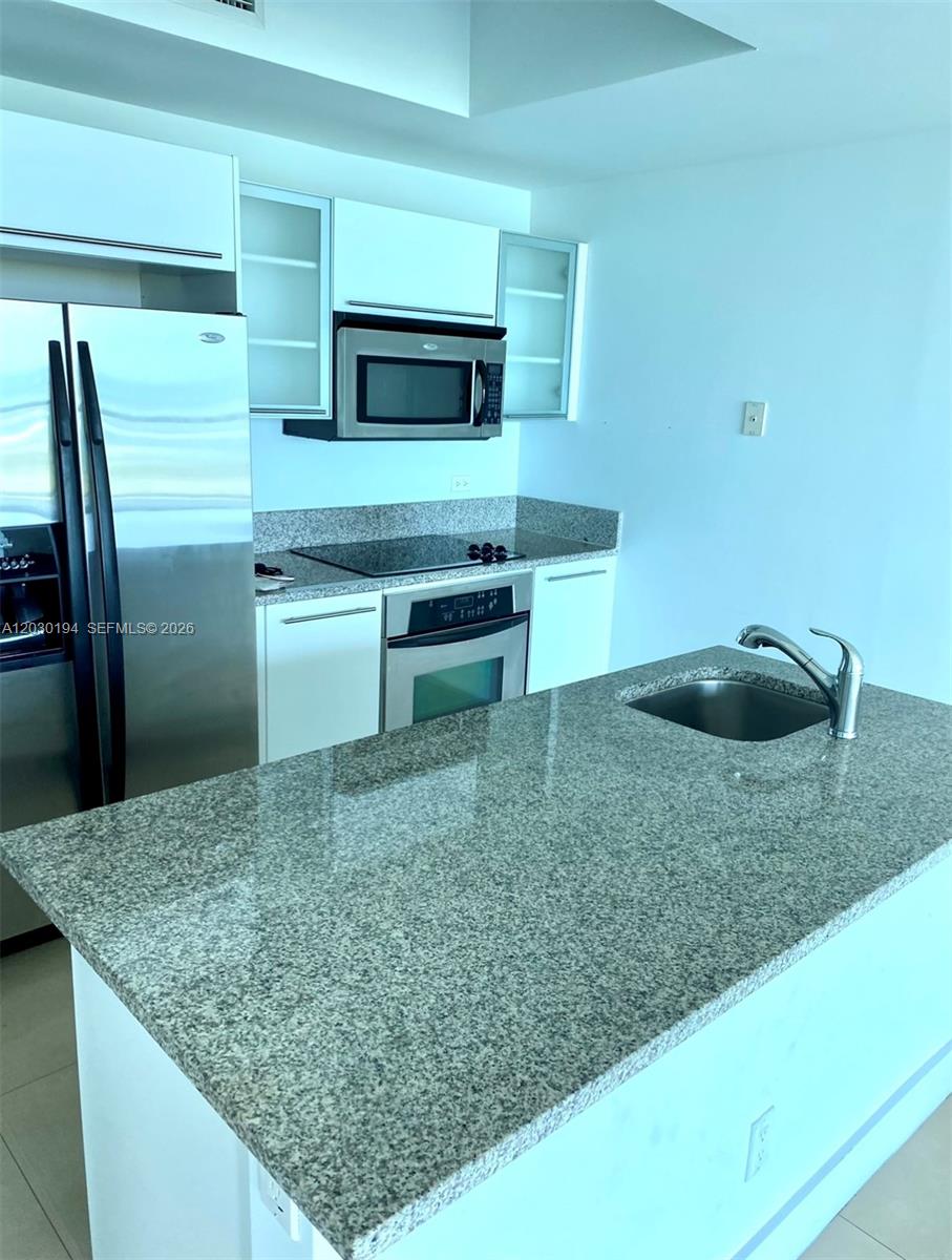 MARINABLUE CONDO - Residential Lease