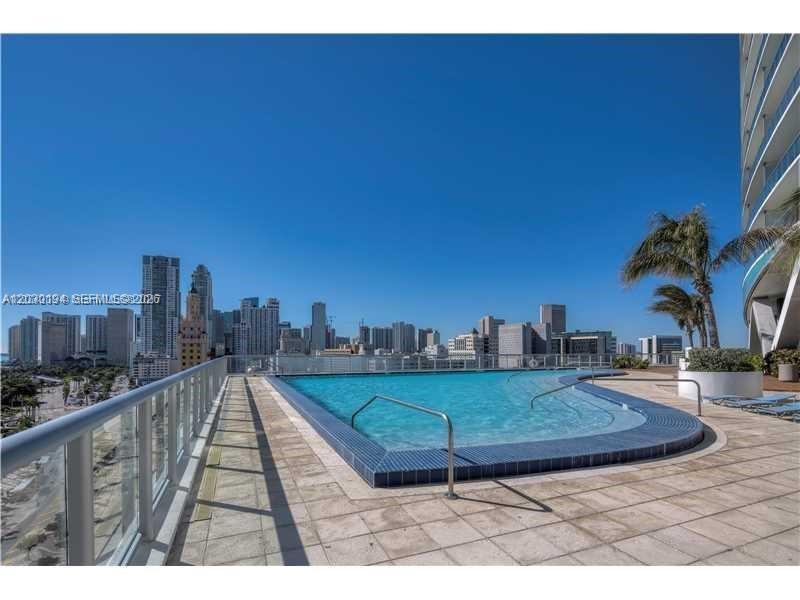 MARINABLUE CONDO - Residential Lease