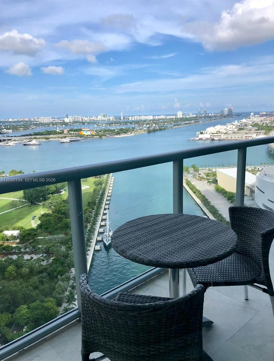 MARINABLUE CONDO - Residential Lease