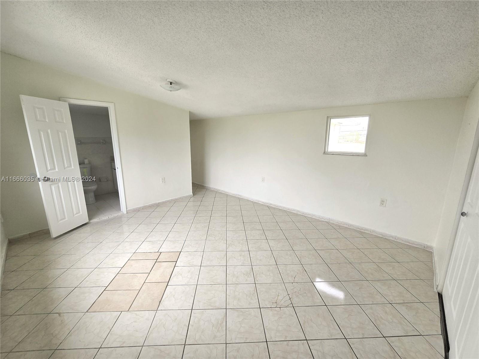 BIRD ROAD HIGHLANDS - Residential Lease