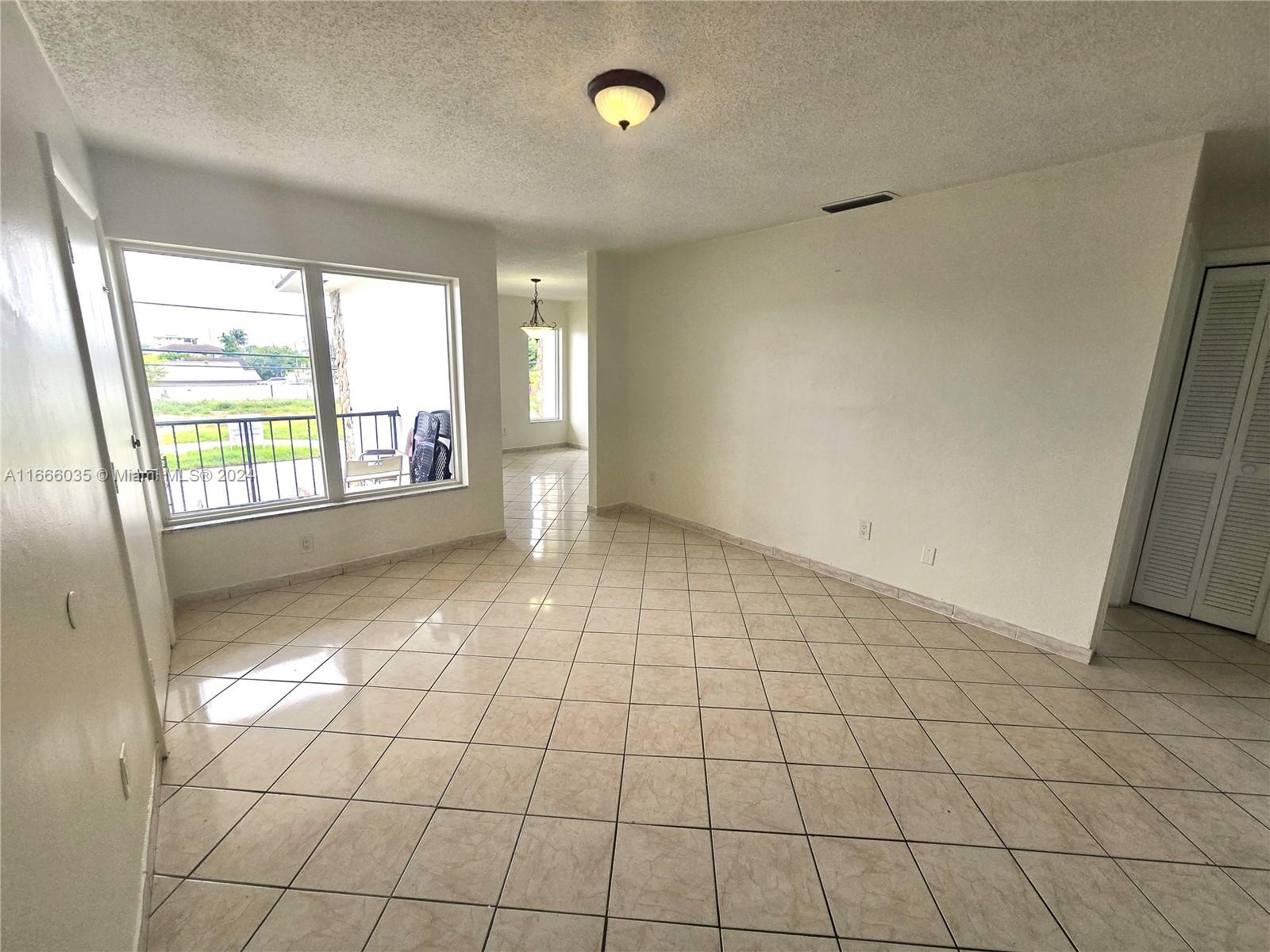 BIRD ROAD HIGHLANDS - Residential Lease