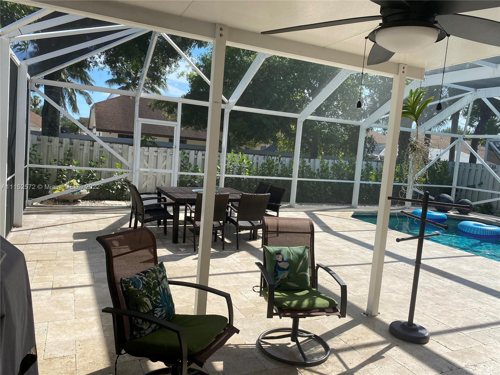 HILLSBORO COUNTRY CLUB - Residential