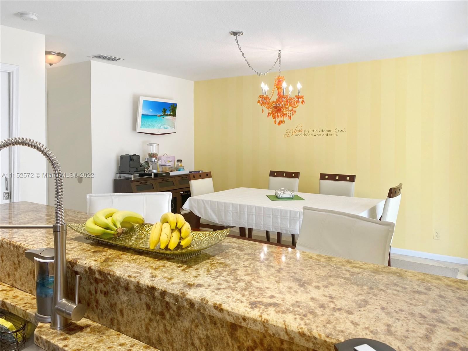 HILLSBORO COUNTRY CLUB - Residential