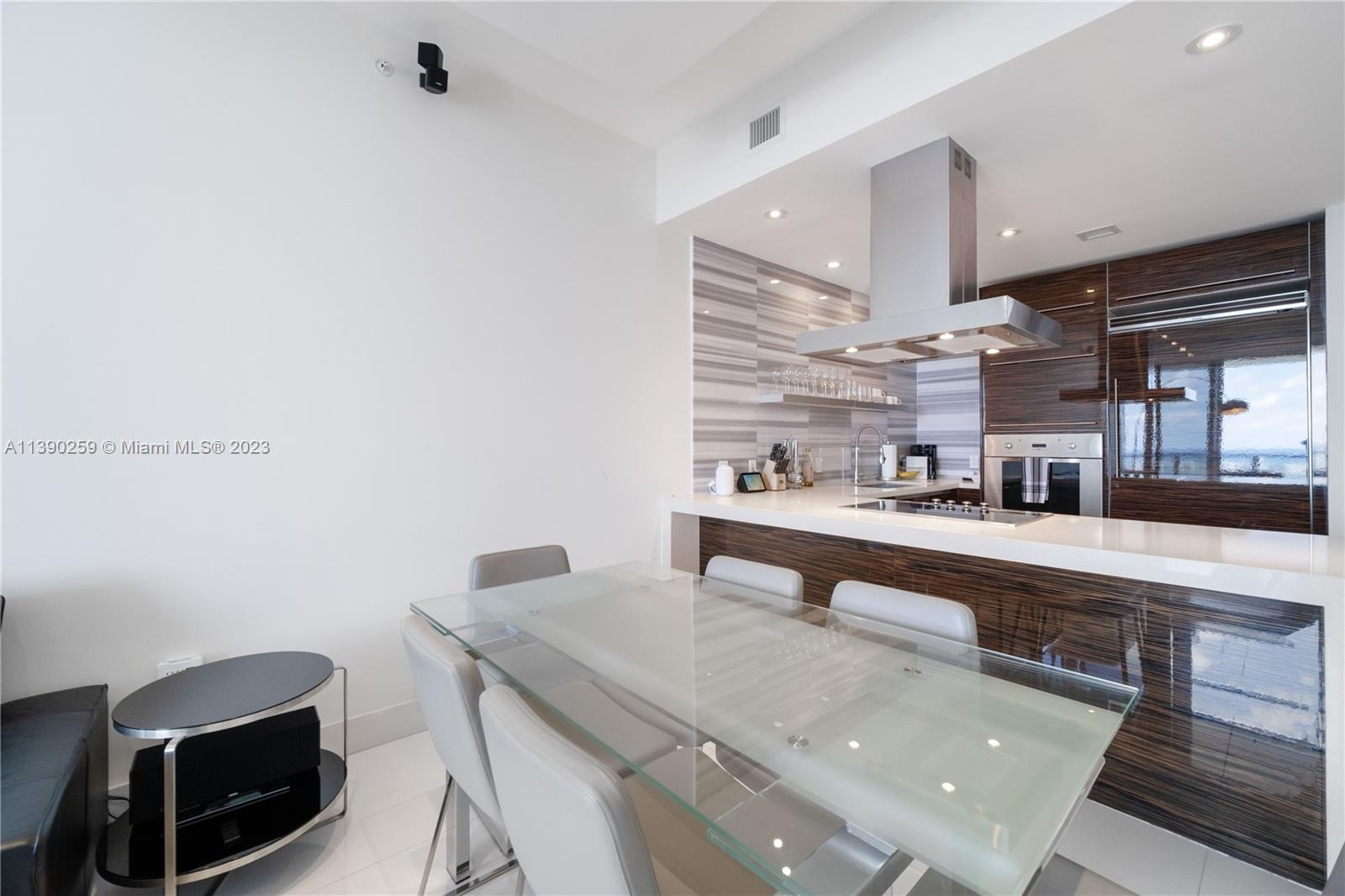 MARQUIS CONDO - Residential Lease