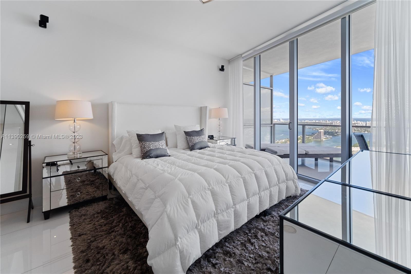 MARQUIS CONDO - Residential Lease