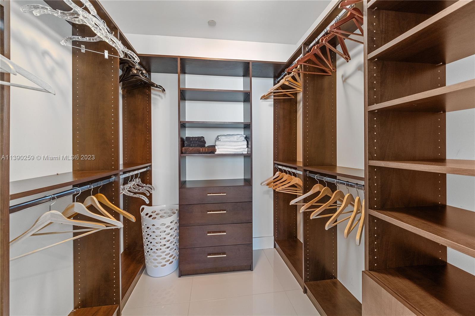 MARQUIS CONDO - Residential Lease