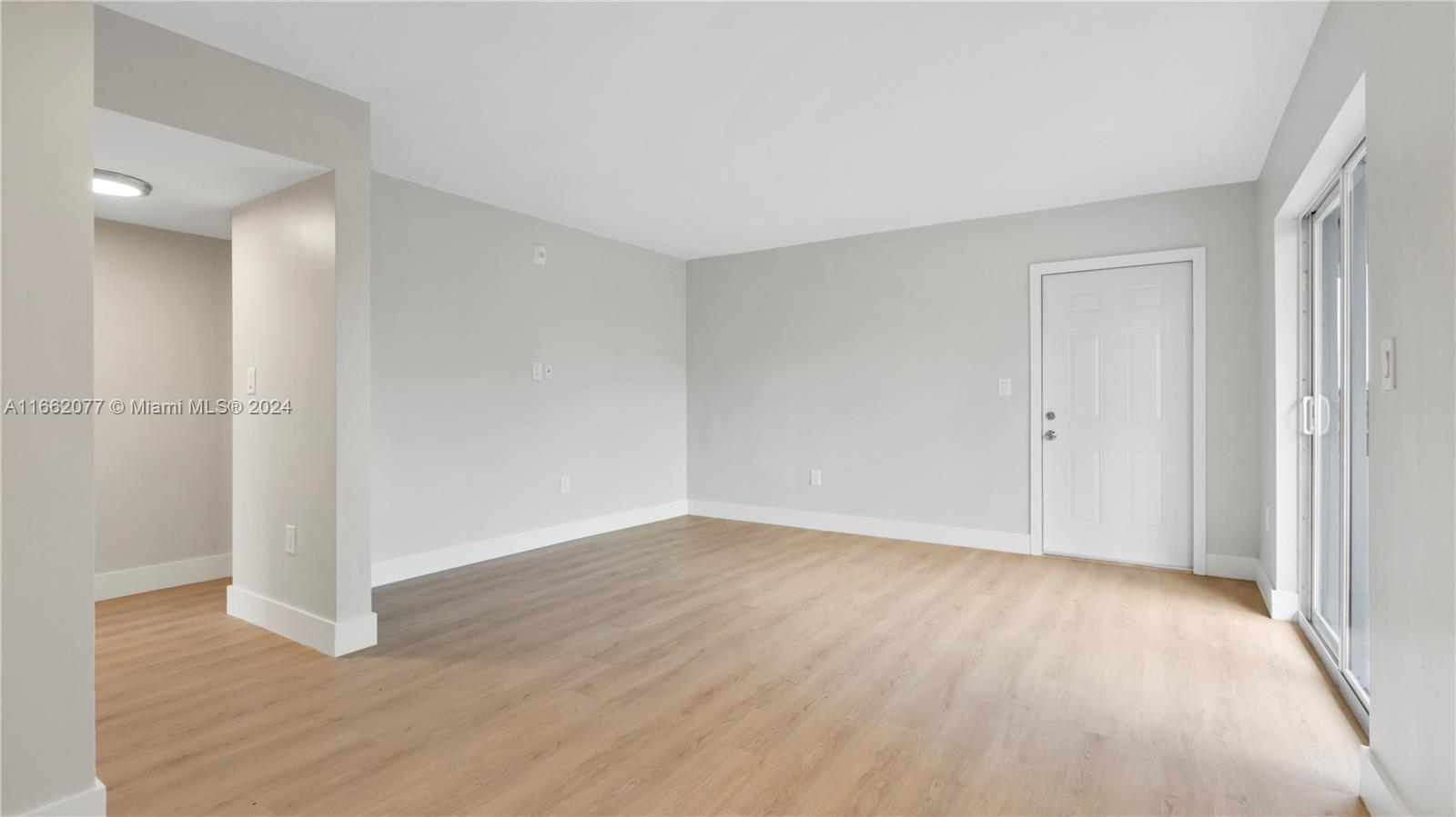 CAUSEWAY BAYFRONTS - Residential Lease