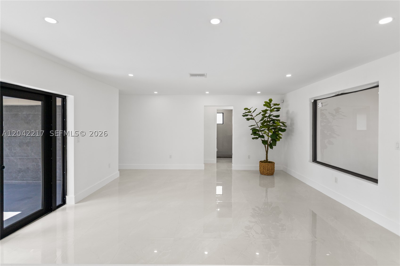 MIRAMAR SEC 13 - Residential