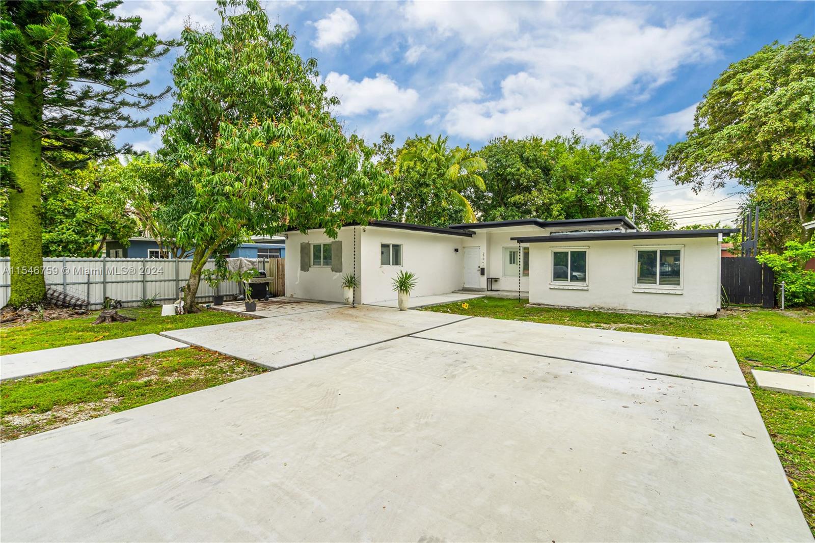 Discover this modern 3-bed, 1-bath single-family home in Miami Shores. Updated throughout . Enjoy the tranquil master suite and a lush yard perfect for relaxation or entertaining. Conveniently located near amenities and schools, this turnkey gem is ready for you to call home. Schedule your showing today!
