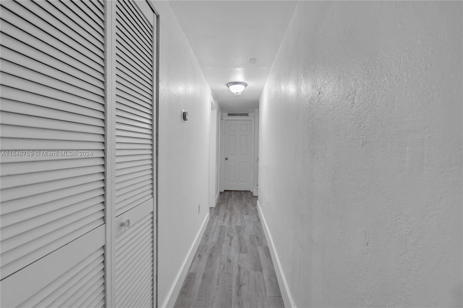 W MIAMI SHORES SEC B - Residential