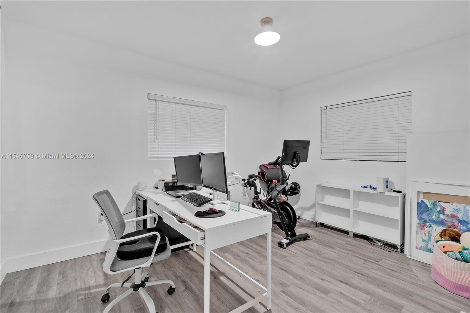 W MIAMI SHORES SEC B - Residential