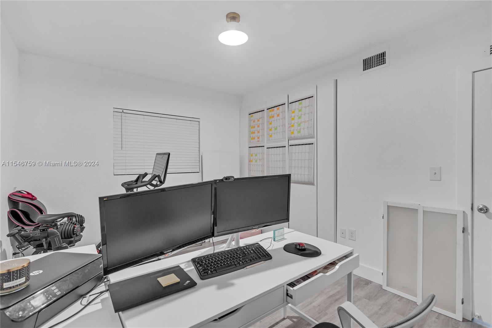 W MIAMI SHORES SEC B - Residential