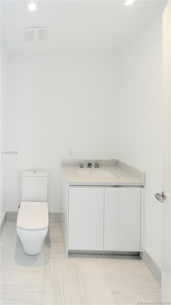 Jade Signature - Residential