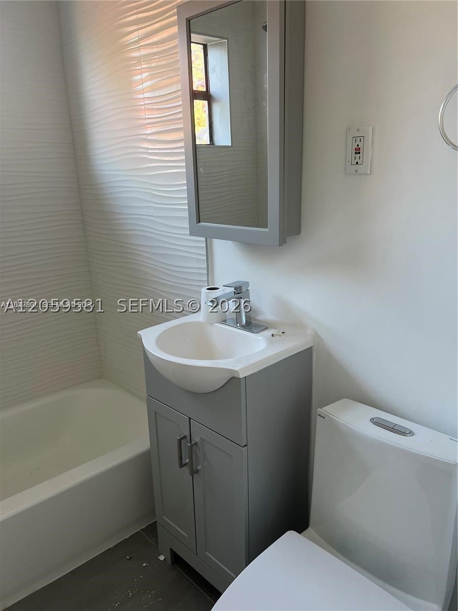 HOLLYWOOD TERR NO 2 - Residential