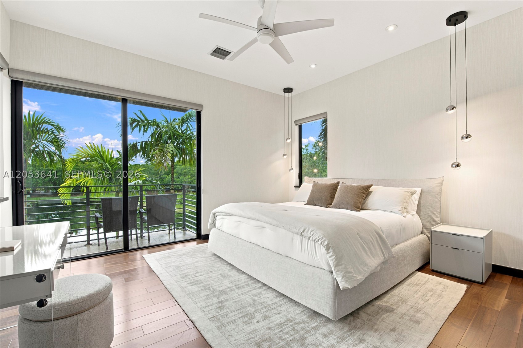 WINDMILL LAKE ESTATES - Residential
