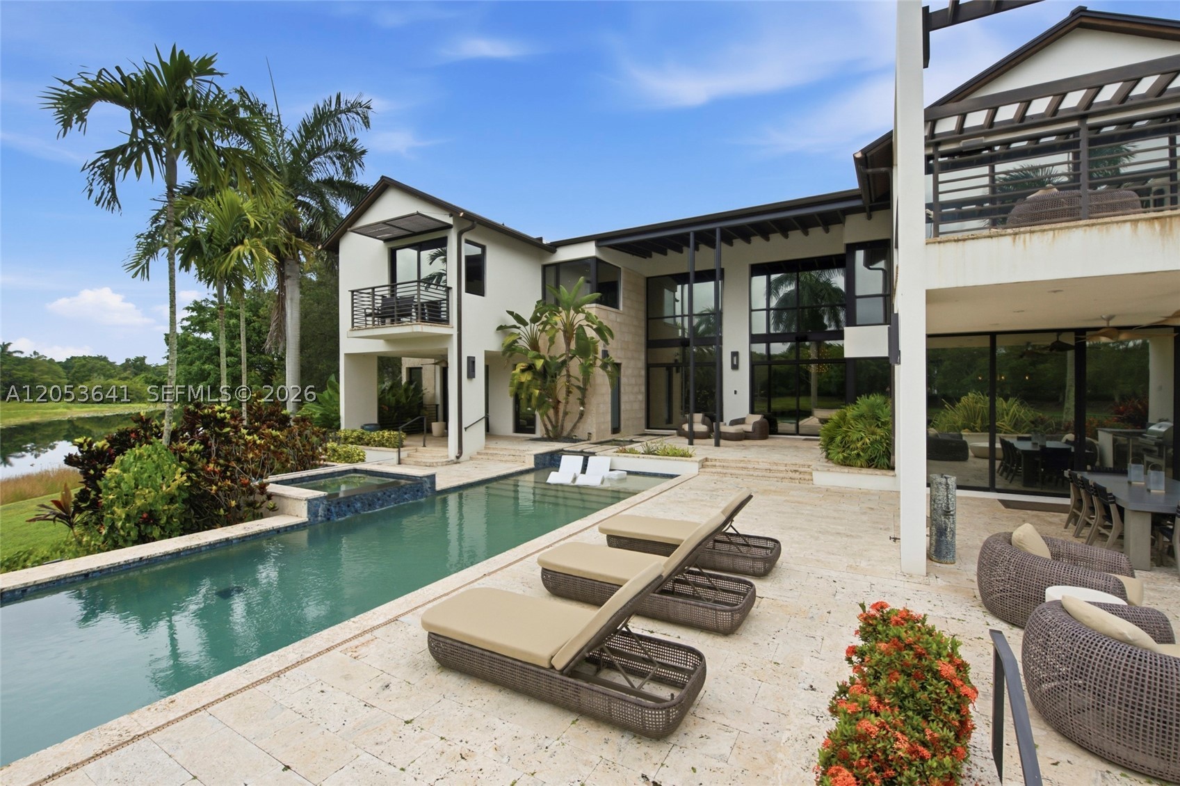 WINDMILL LAKE ESTATES - Residential