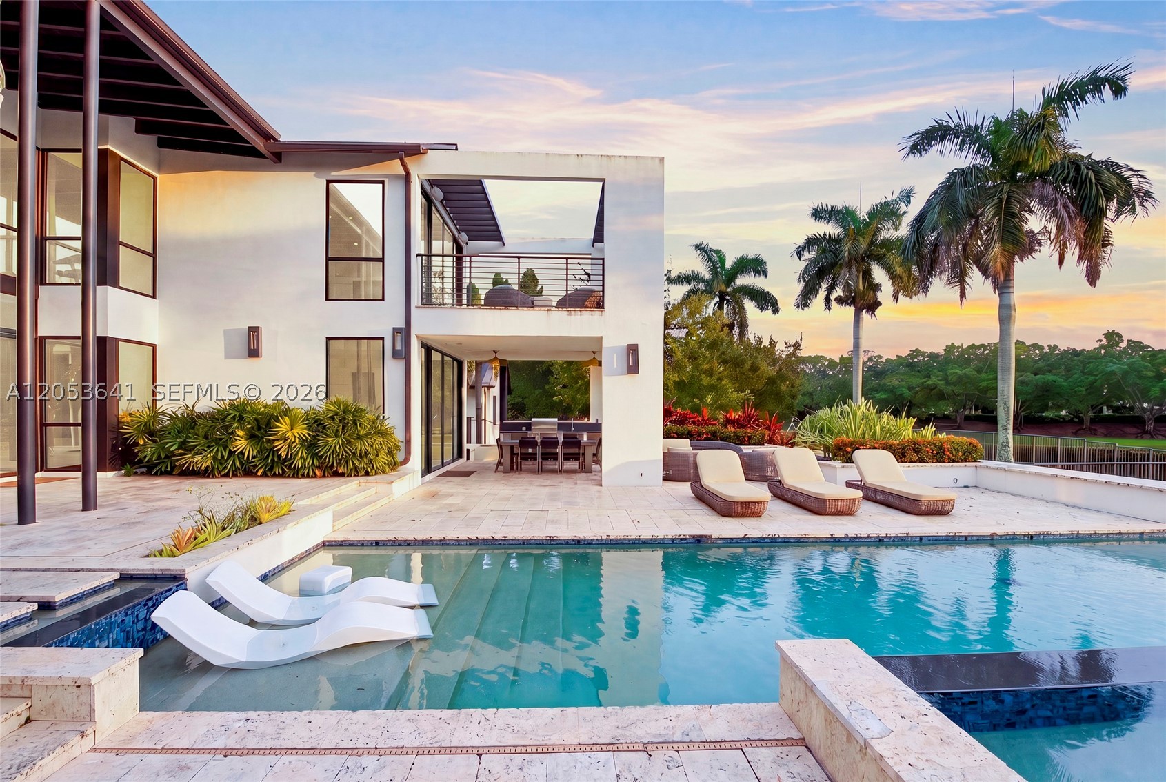 WINDMILL LAKE ESTATES - Residential