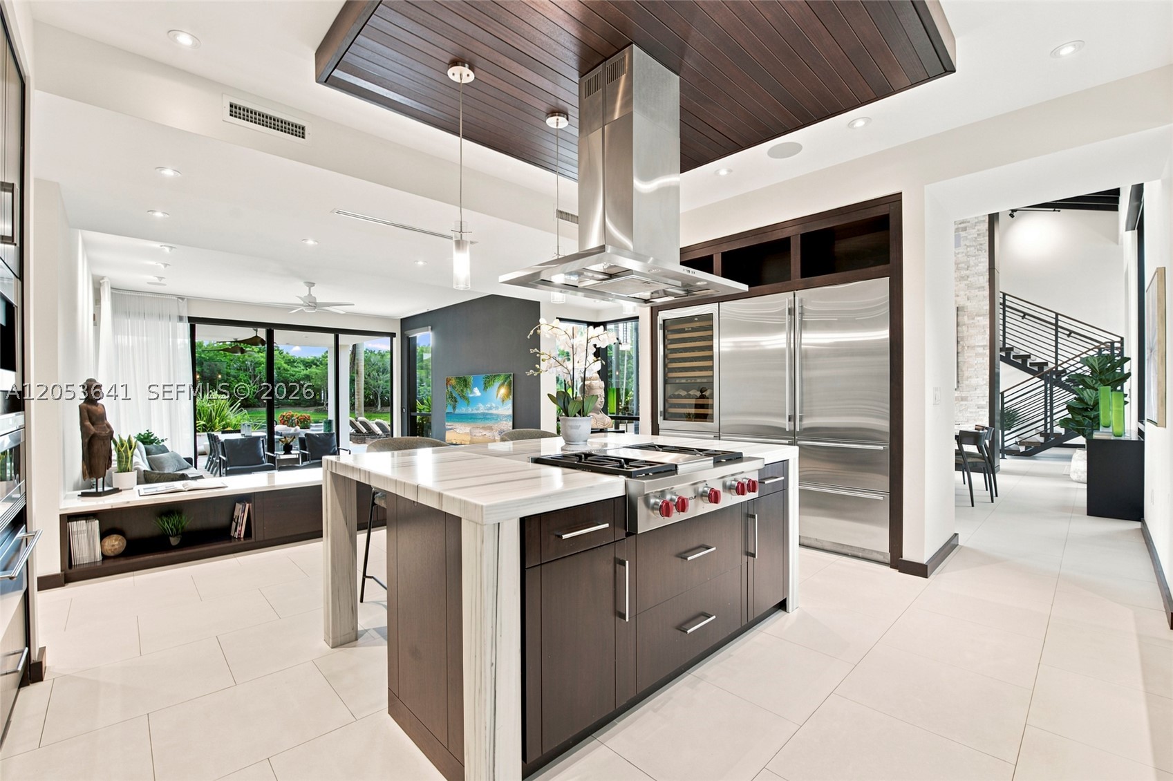 WINDMILL LAKE ESTATES - Residential