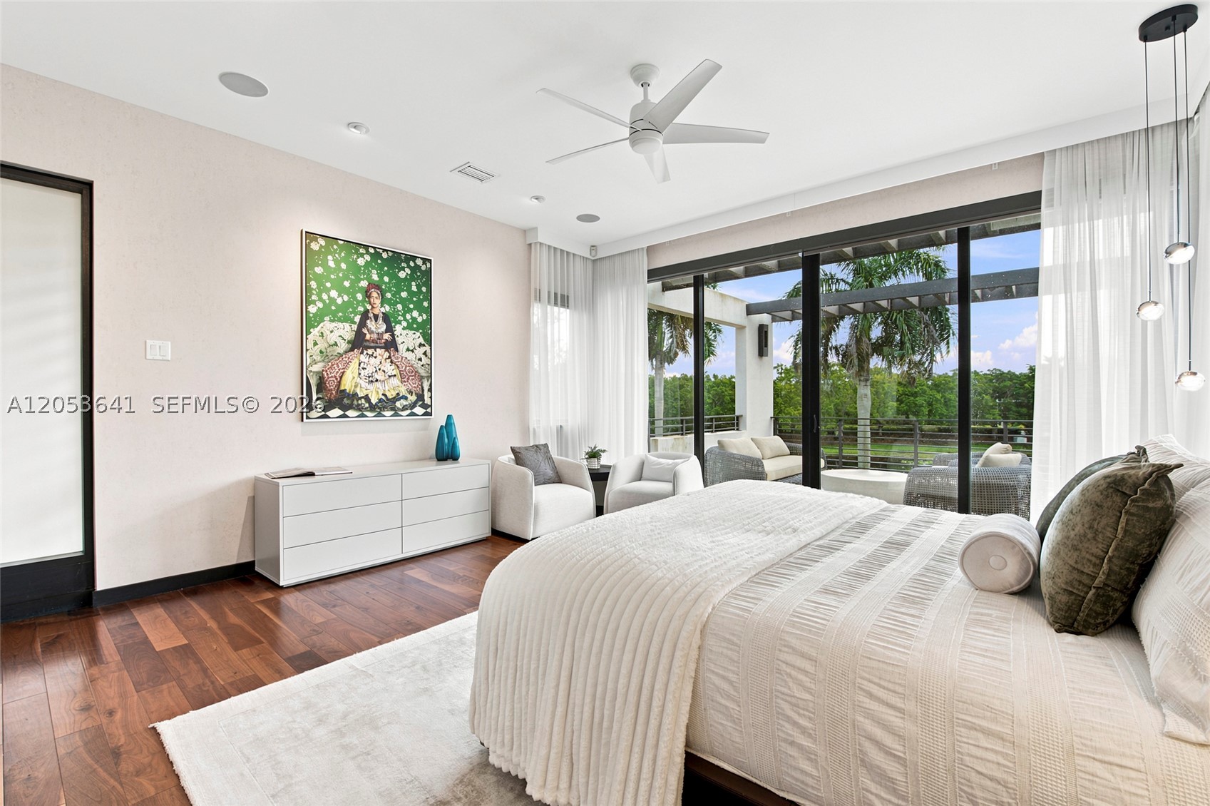 WINDMILL LAKE ESTATES - Residential