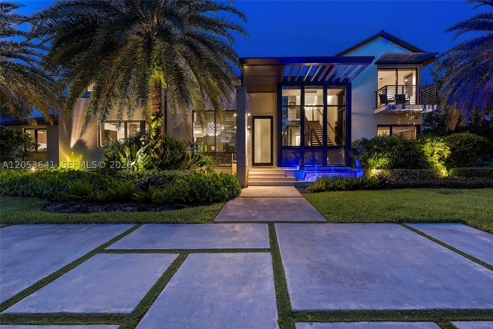 WINDMILL LAKE ESTATES - Residential