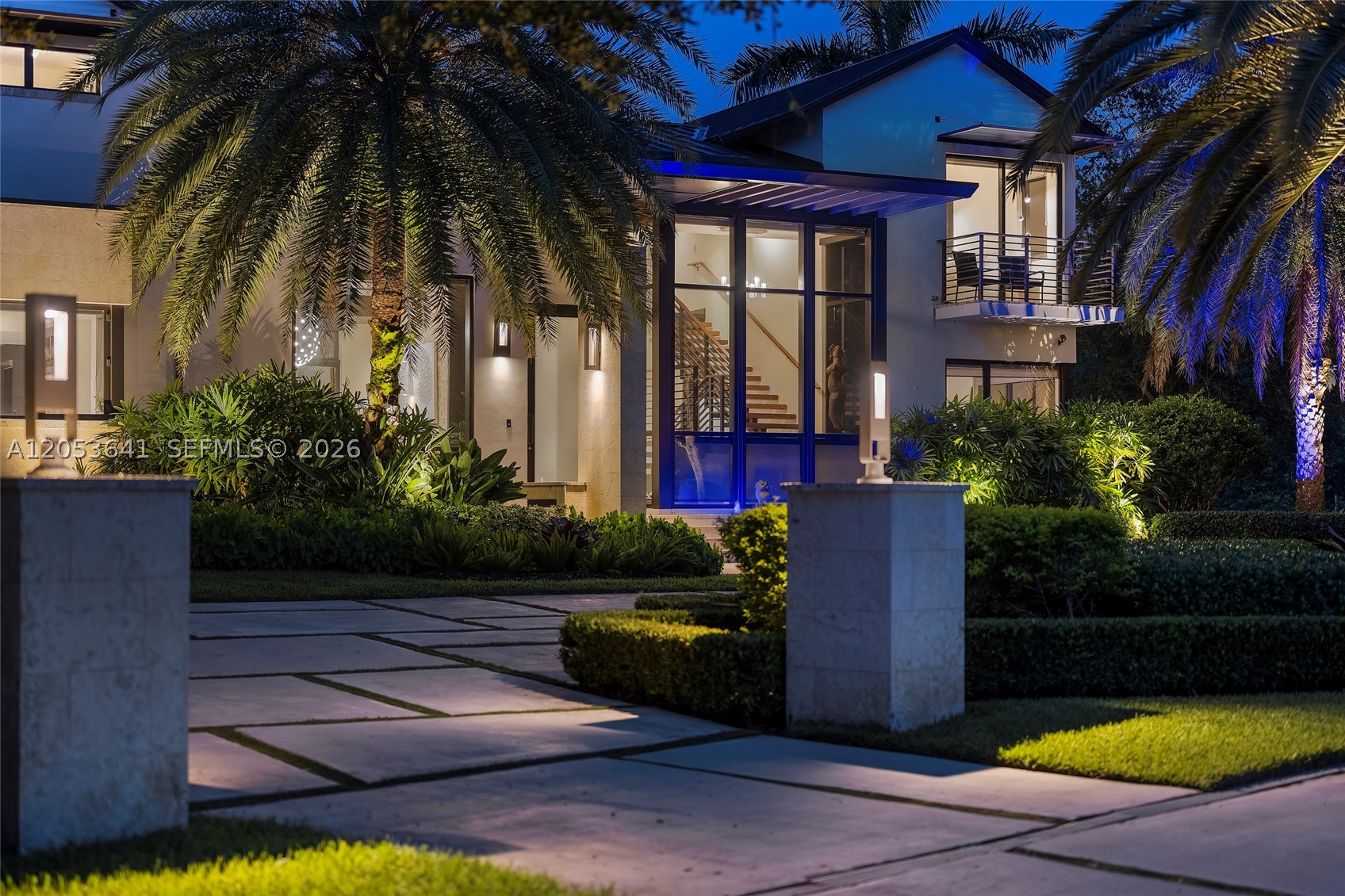 WINDMILL LAKE ESTATES - Residential