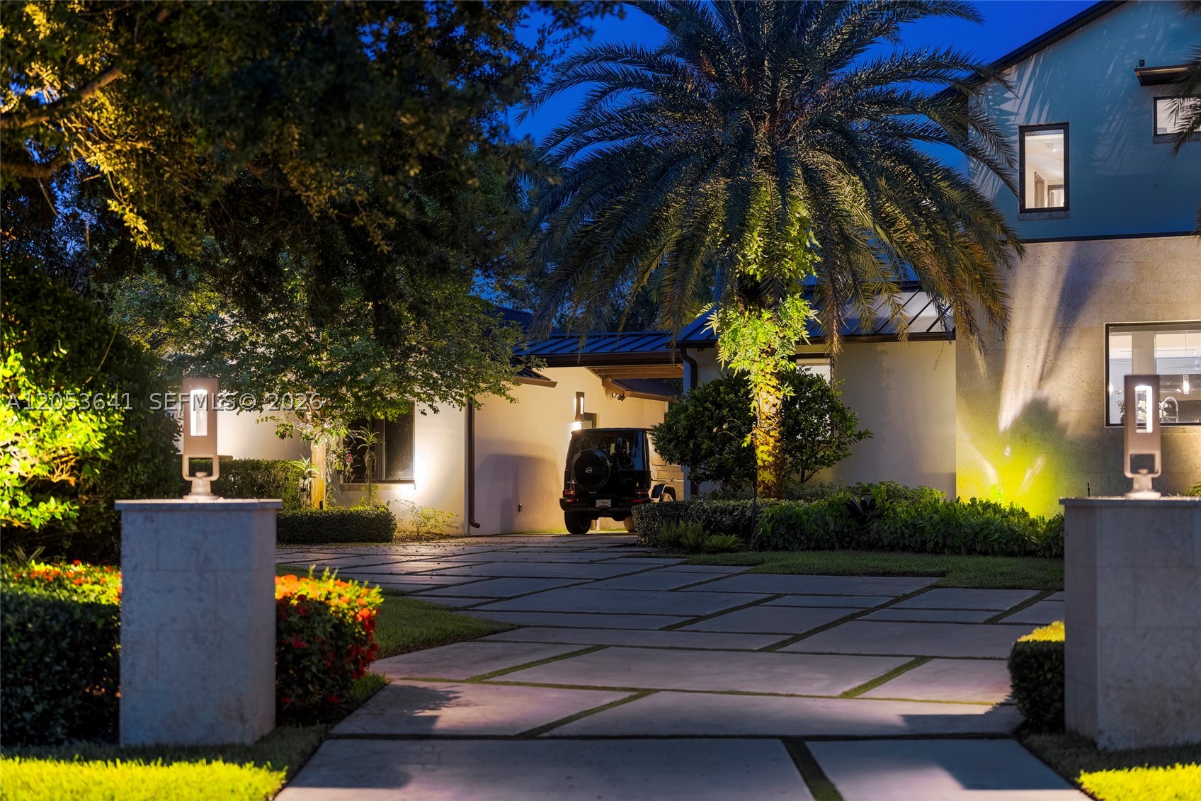 WINDMILL LAKE ESTATES - Residential