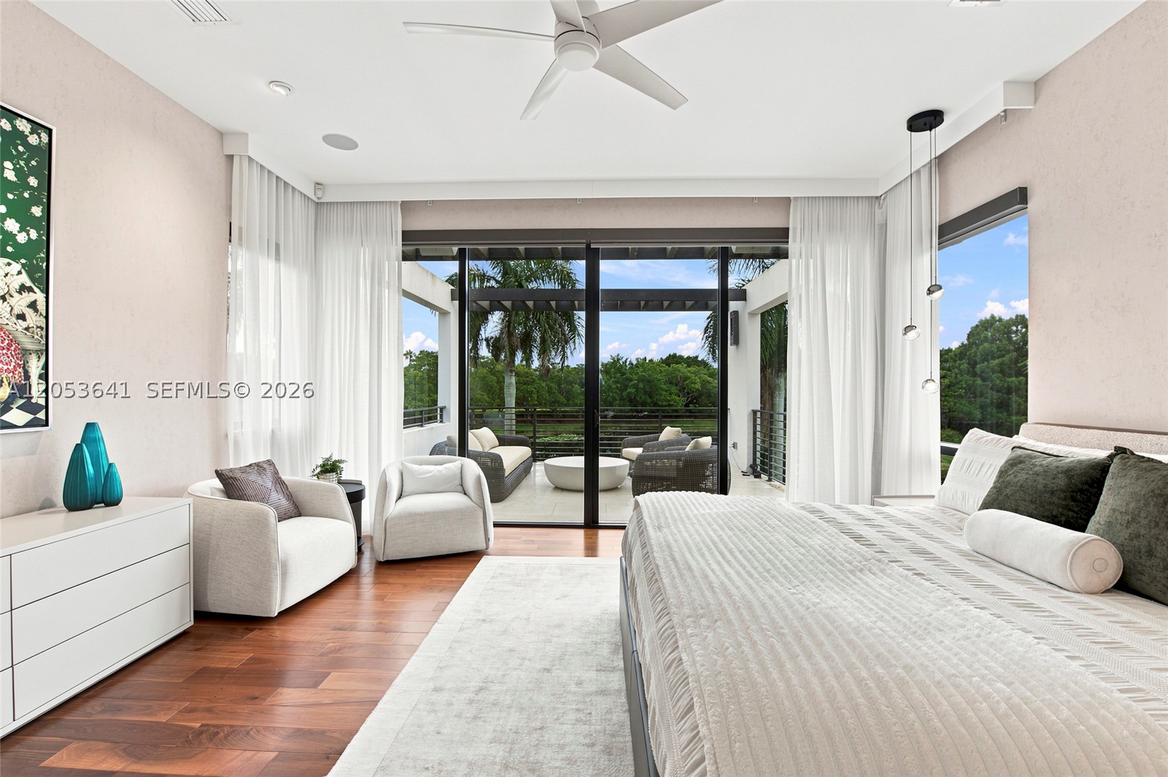 WINDMILL LAKE ESTATES - Residential
