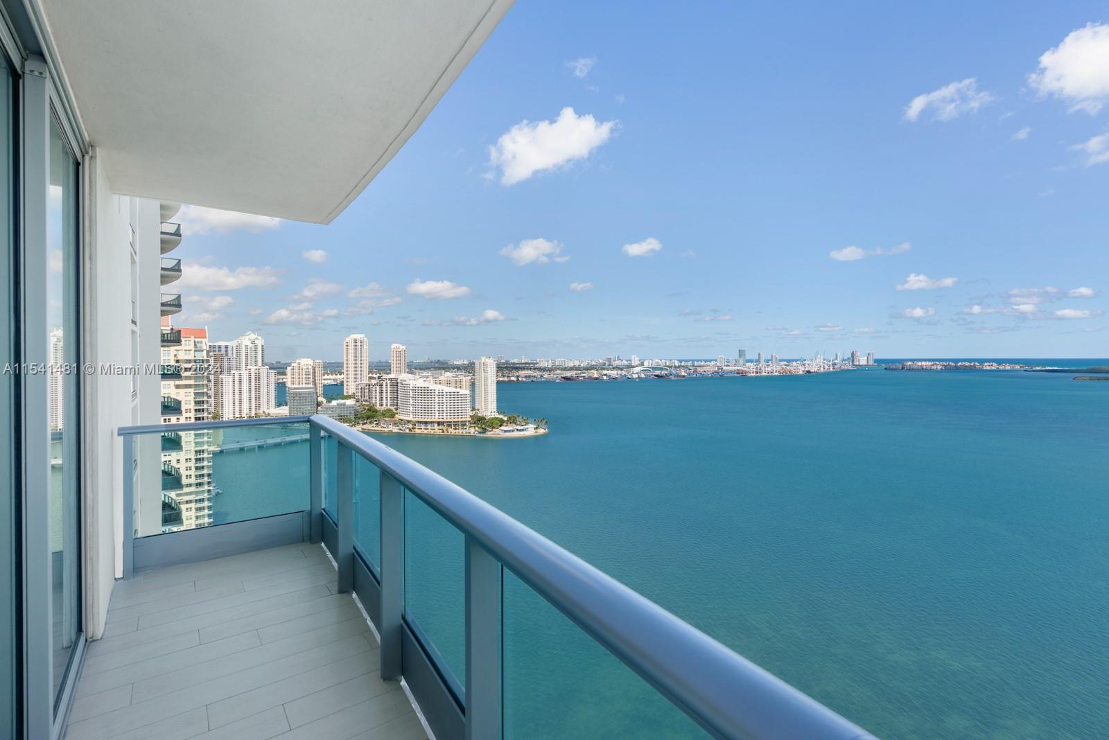 JADE RESIDENCES BRICKELL - Residential