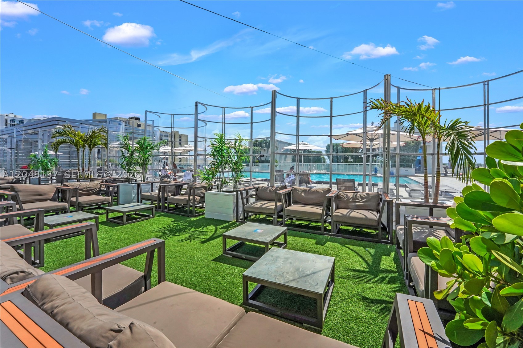 COSTA HOLLYWOOD CONDO - Residential